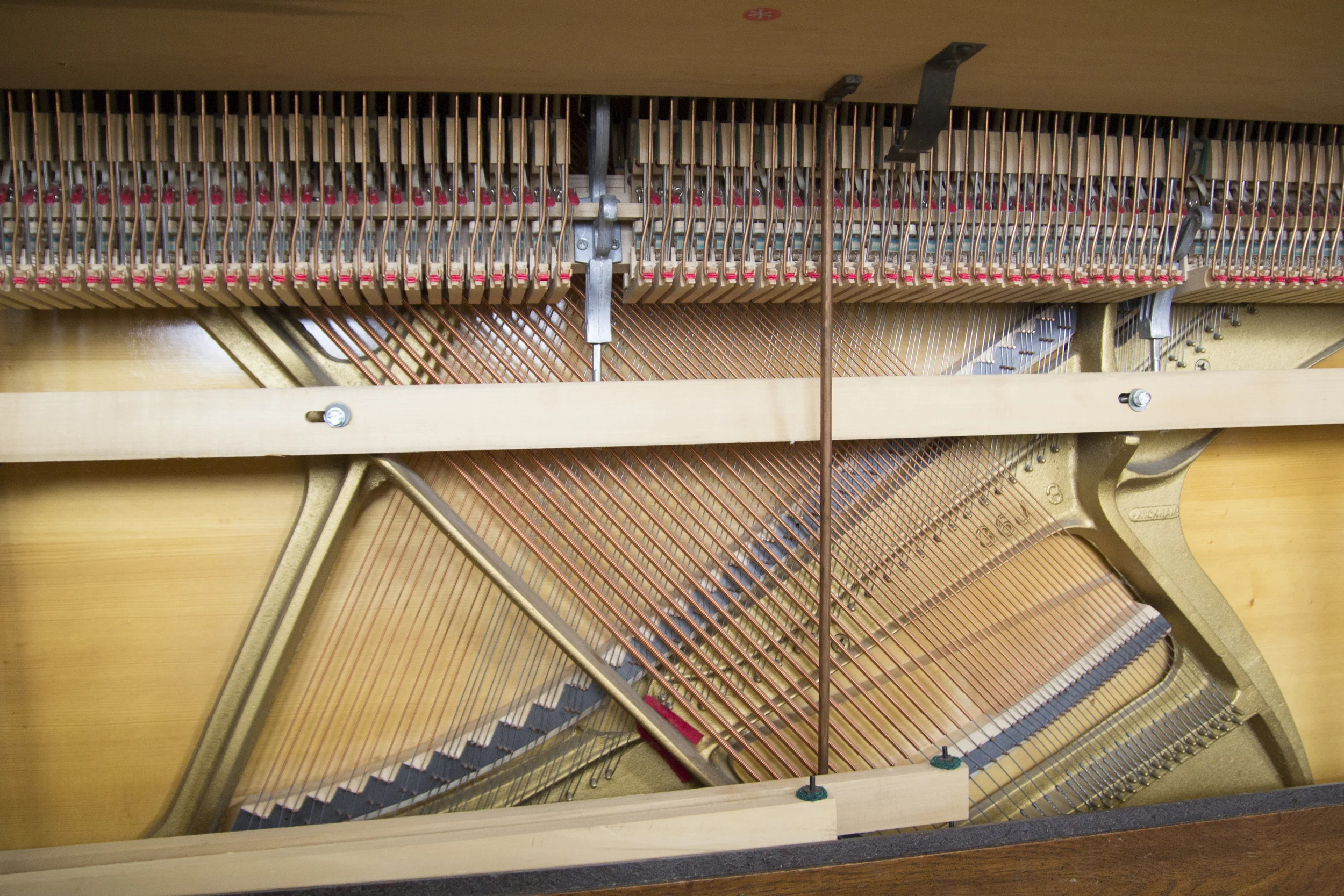 innerpiano_2.jpg