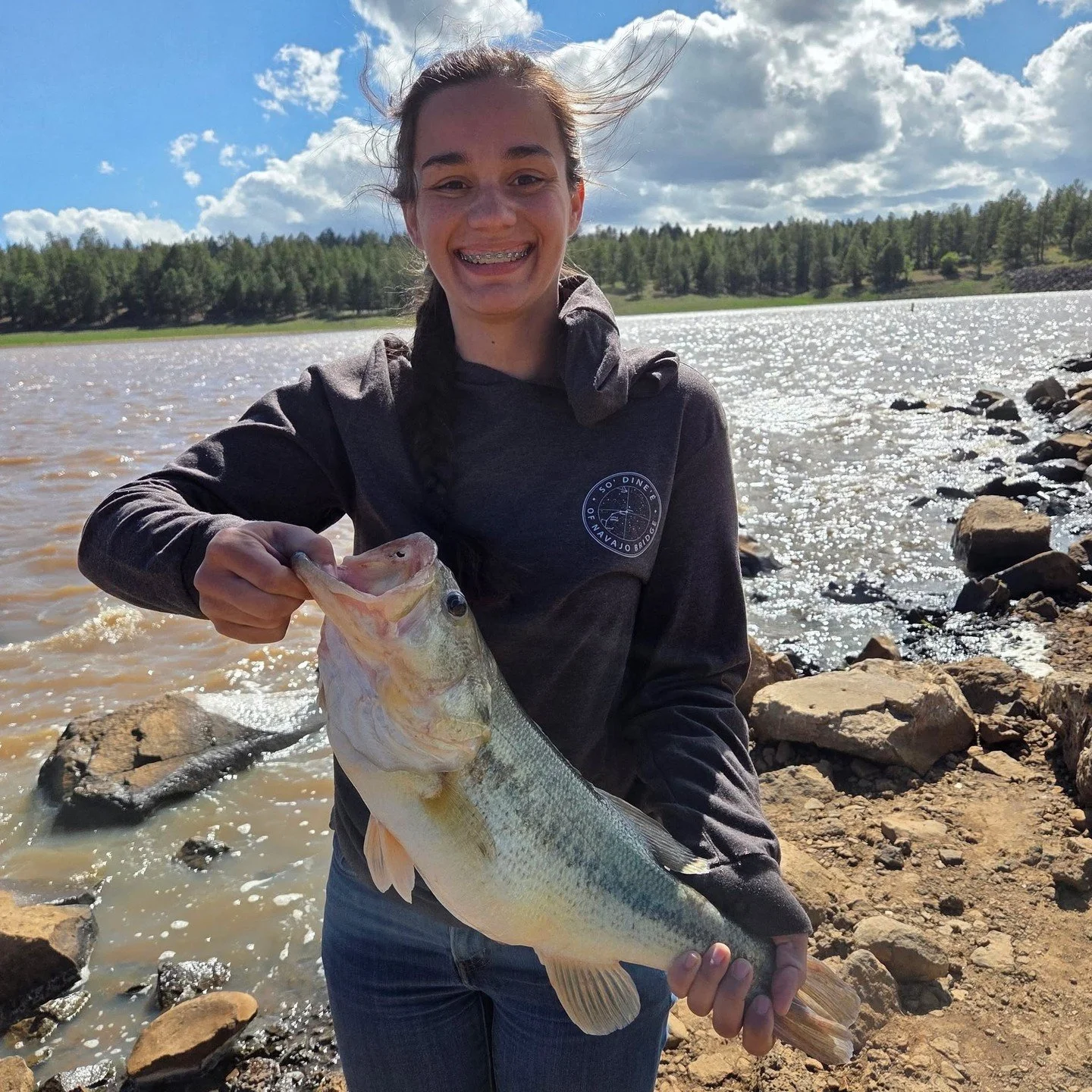When a brother sends in a photo of his sister&rsquo;s fish, you KNOW he&rsquo;s proud! 😎🎣

Check out this bass she caught by the dam at Lake Mary last weekend! Nice fish, great memories, and a proud big brother behind the camera. 👏

Got a catch to