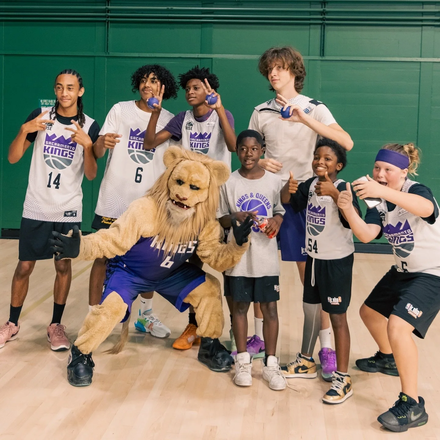 Slamson loves the kids, and the kids love Slamson. 👑