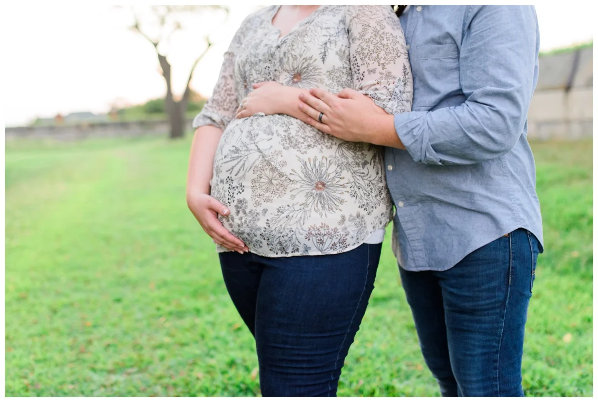 Becky Maternity_0055.jpg