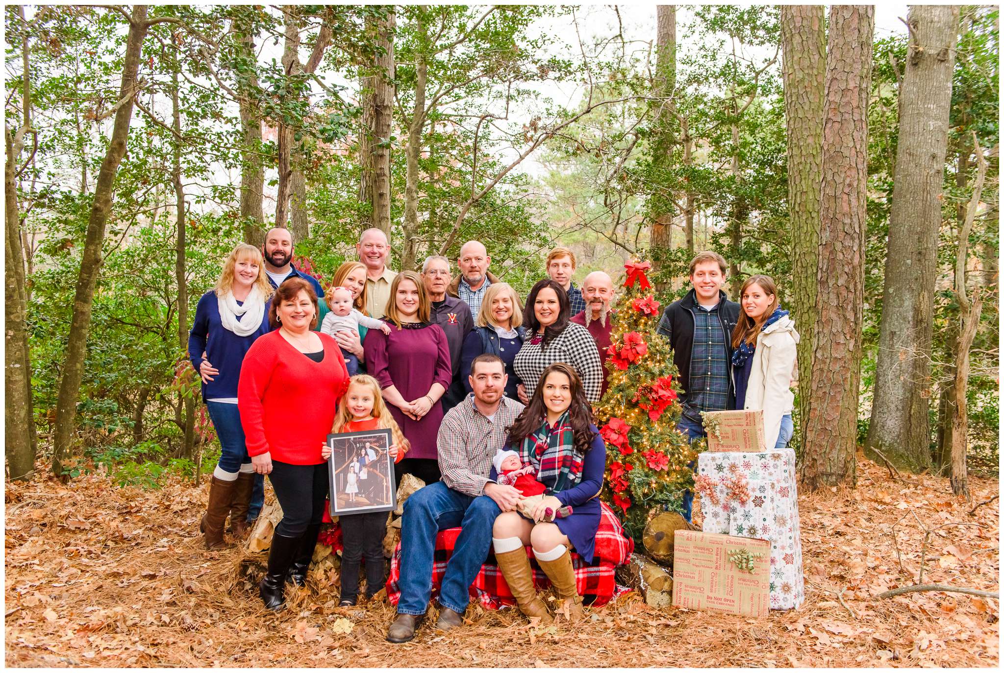It meant so much to have Lisa bring her family out to see us for their photos. I have known them for years, and it was so much fun to do these for them!