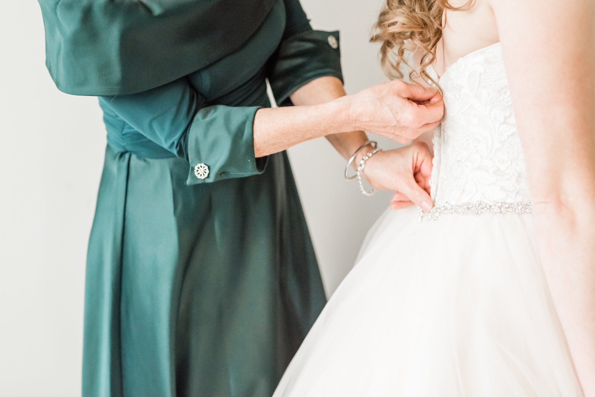 Britni and Phil Wedding_2412.jpg