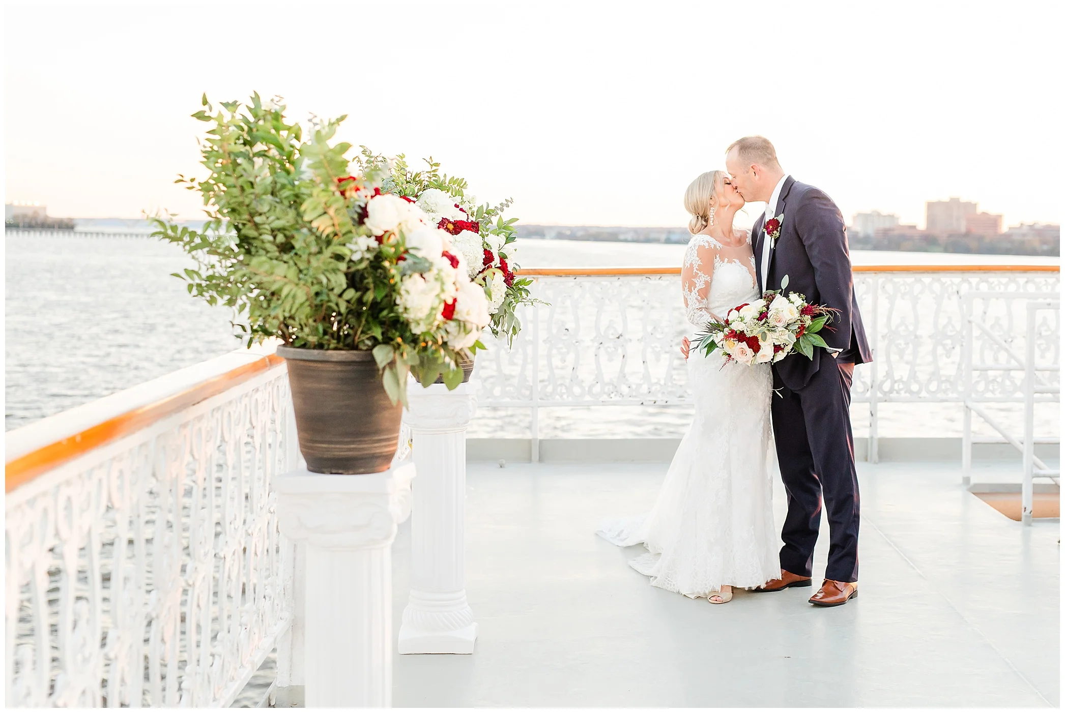 Nicole and Chris_3899.jpg