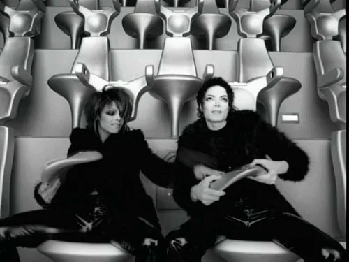 SCREAM-michael-and-janet-jackson-10060830-500-375.jpg