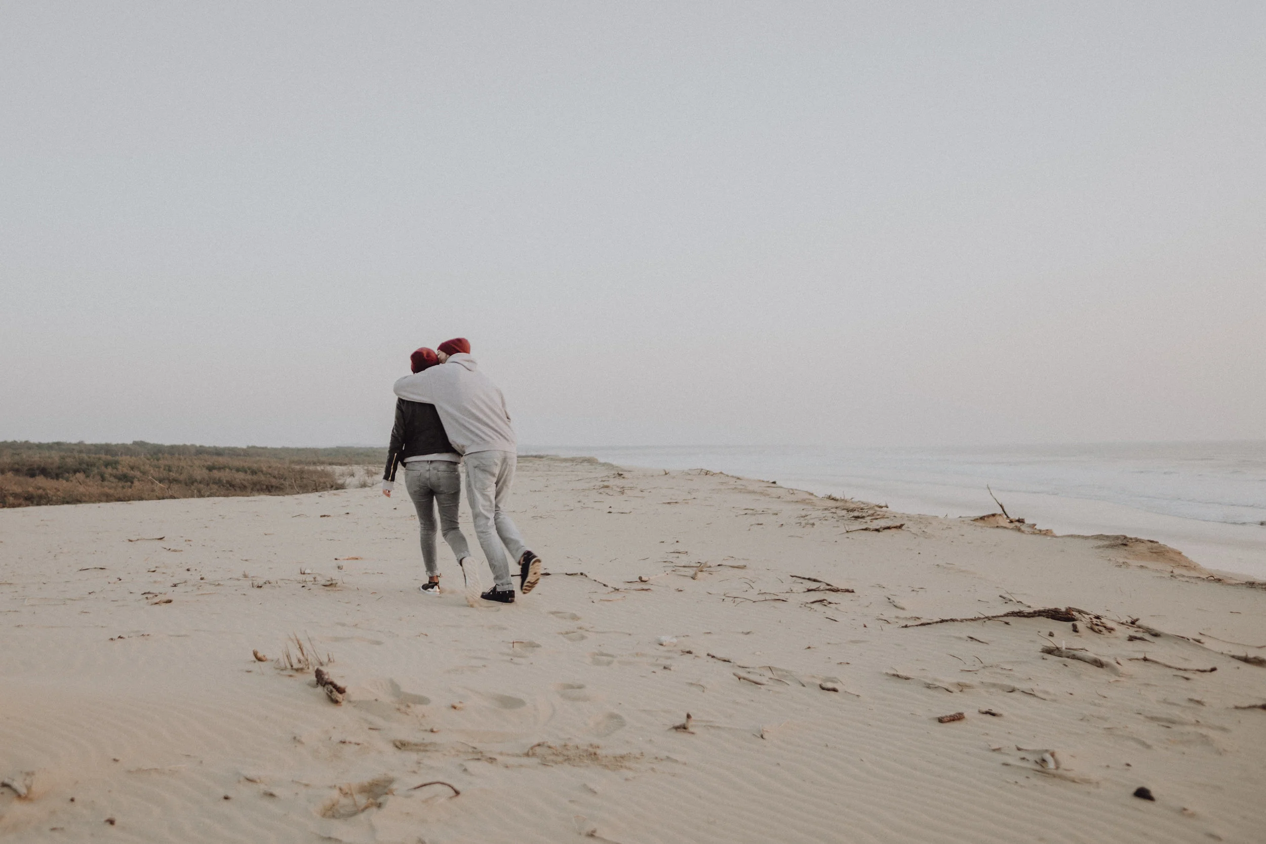 elsacaza_photographe_couple_oléron_mauranne&emerick.jpg-29.jpg