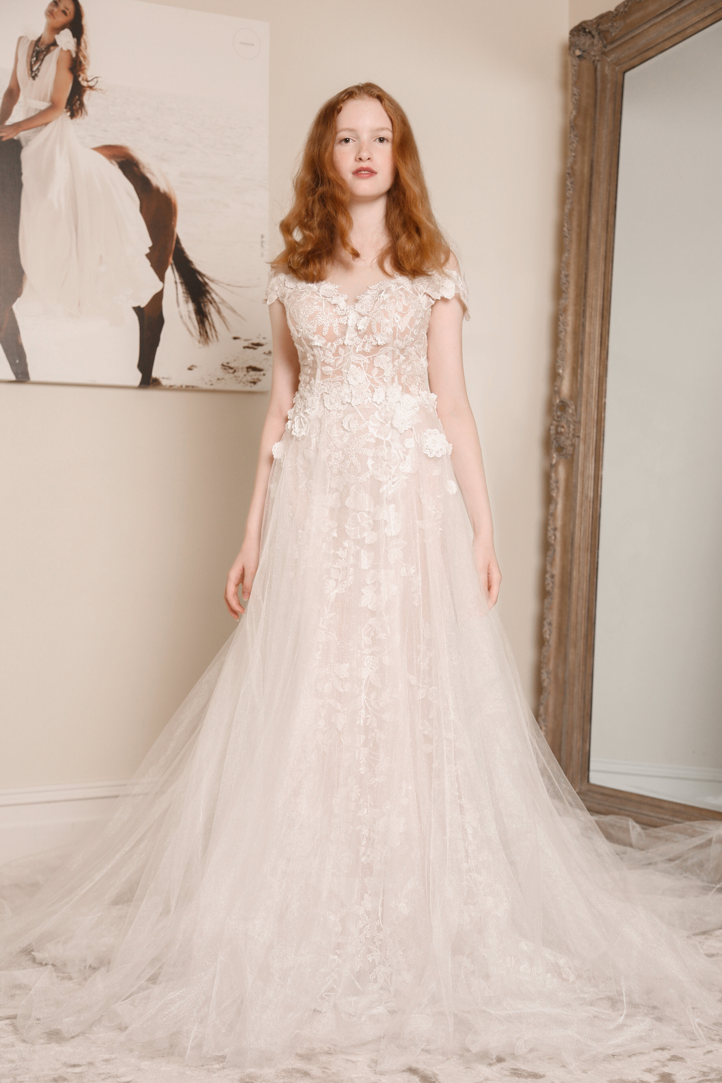 mermaid lace gown nelly