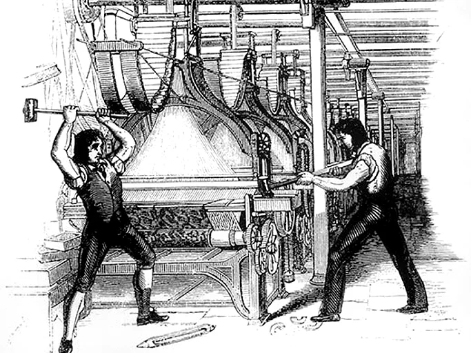 EM25 FrameBreaking-1812.jpg