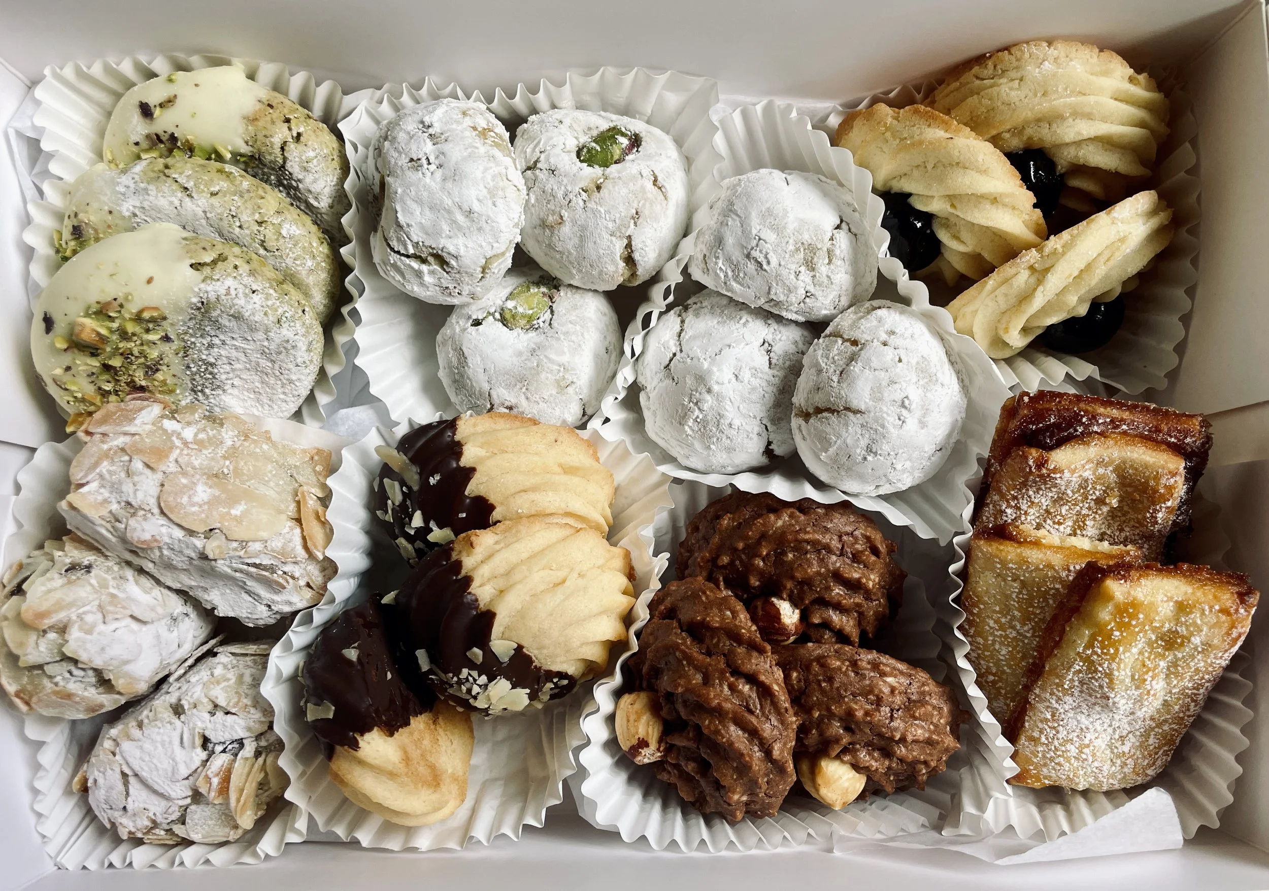 Mixed Box 24