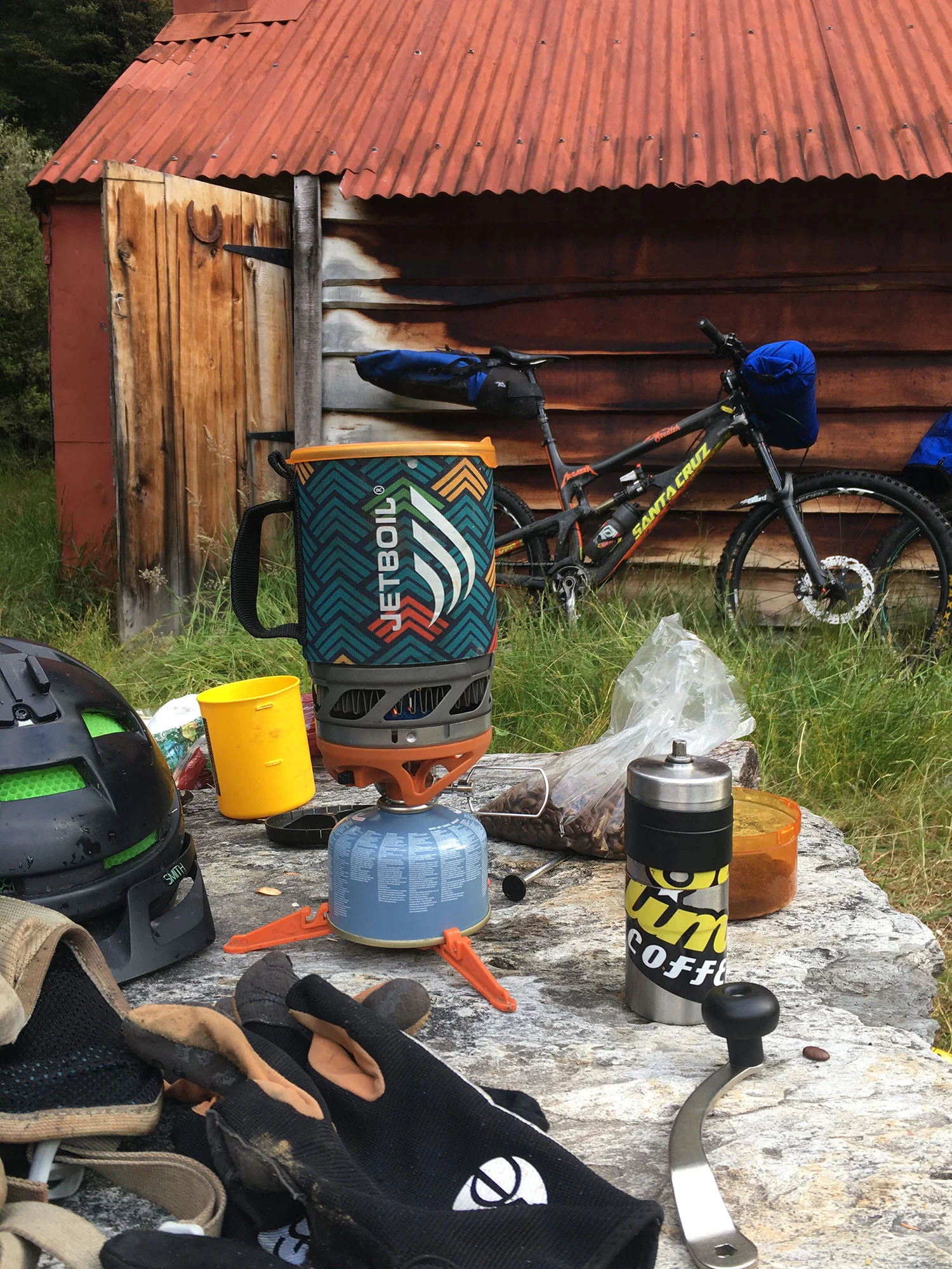 Jetboil MicroMo on task, Sublime Brew in the Sun 