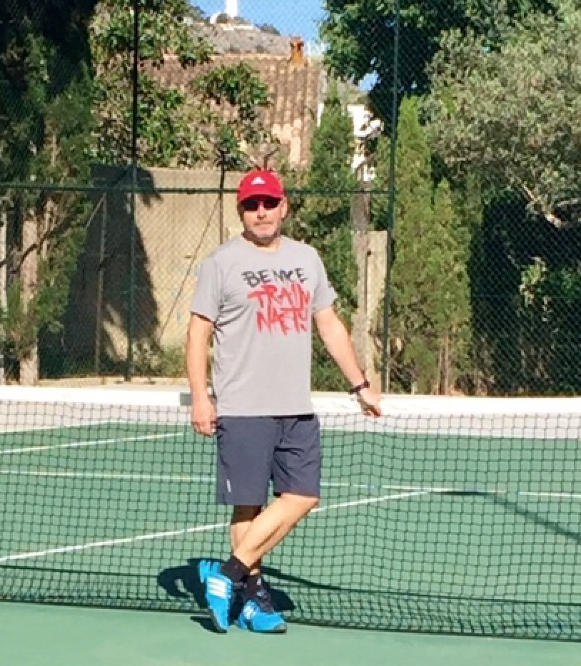 Name : David Scott Qualification : LTA Level 2 Accredited Coach Telephone: 07740 334782