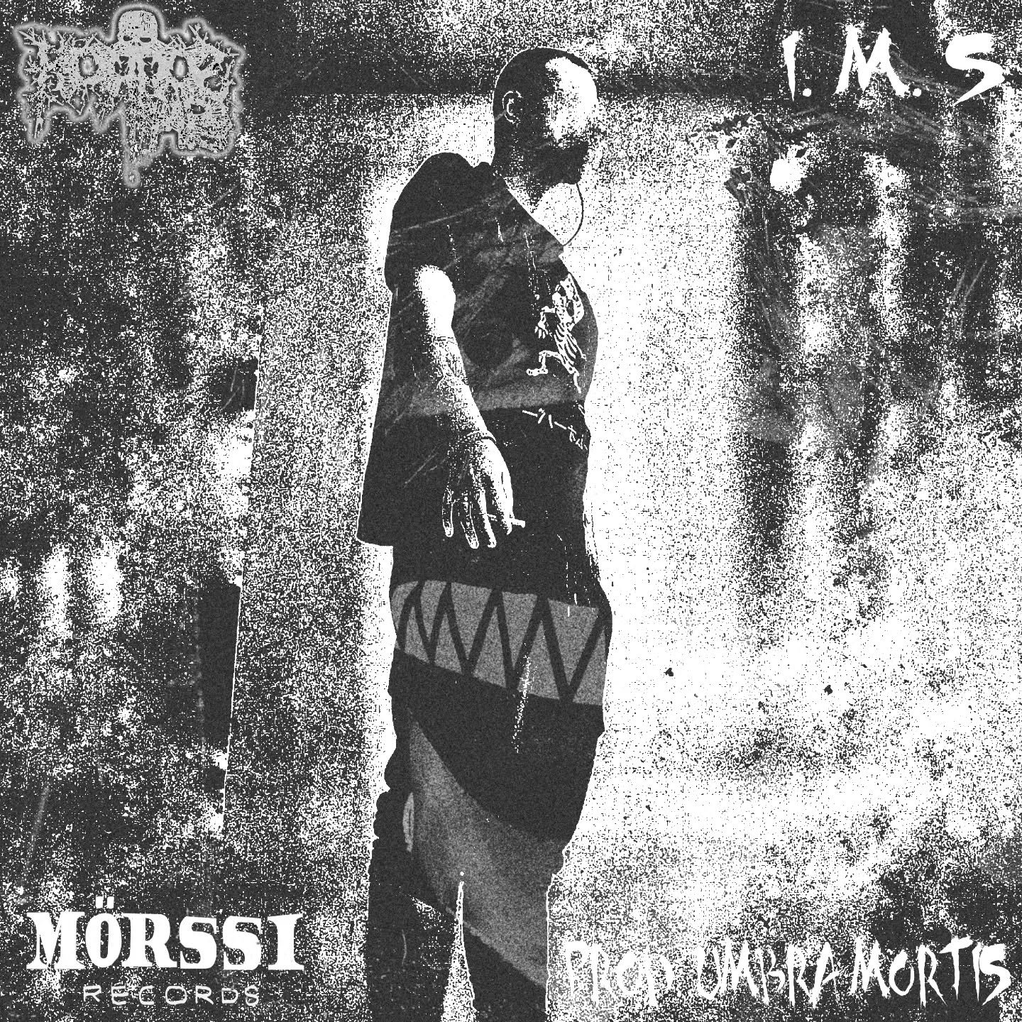 21-03-25 Horros - I.M.S.
I.M.S. kappaleen äänimaailma on kylmä ja kolkko kuin sumuiset talviaamut. Huudot ovat hukkuneet hiljaisuuteen. Horros tekee paluun tuoreella, varjoisella tyylillään.
#mörssirecords