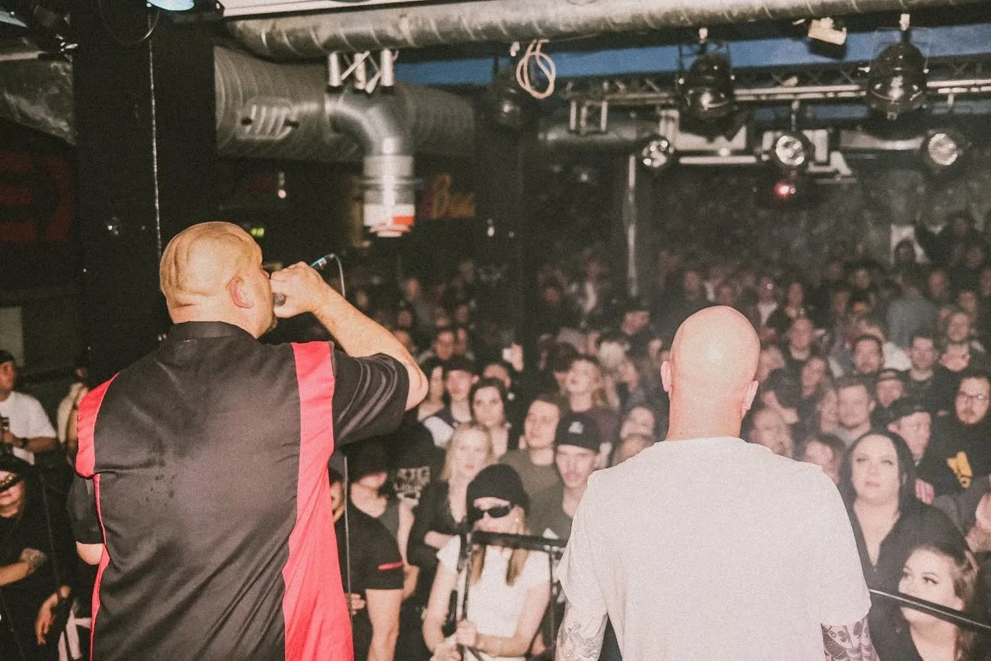 Steen1 @45_special_oulu #salaliittoteoria20v #SININEN #soldout 

@photosbyloasteeze