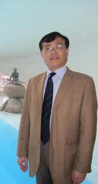 Sun Jian / 孙建 Professor, College of Foreign Languages and Literatures, Fudan University (Shanghai), Kina