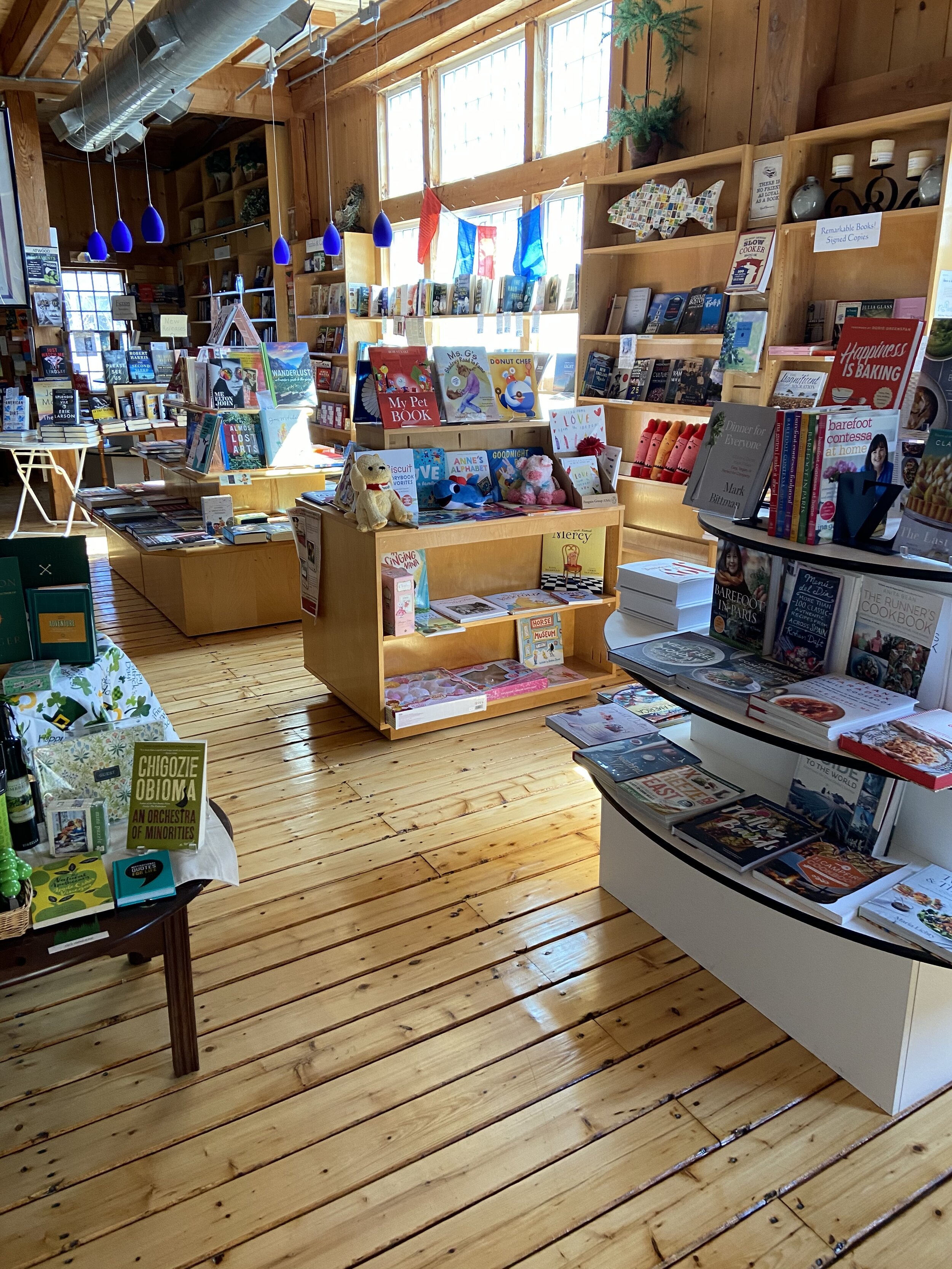 Where the Sidewalk Ends Bookstore