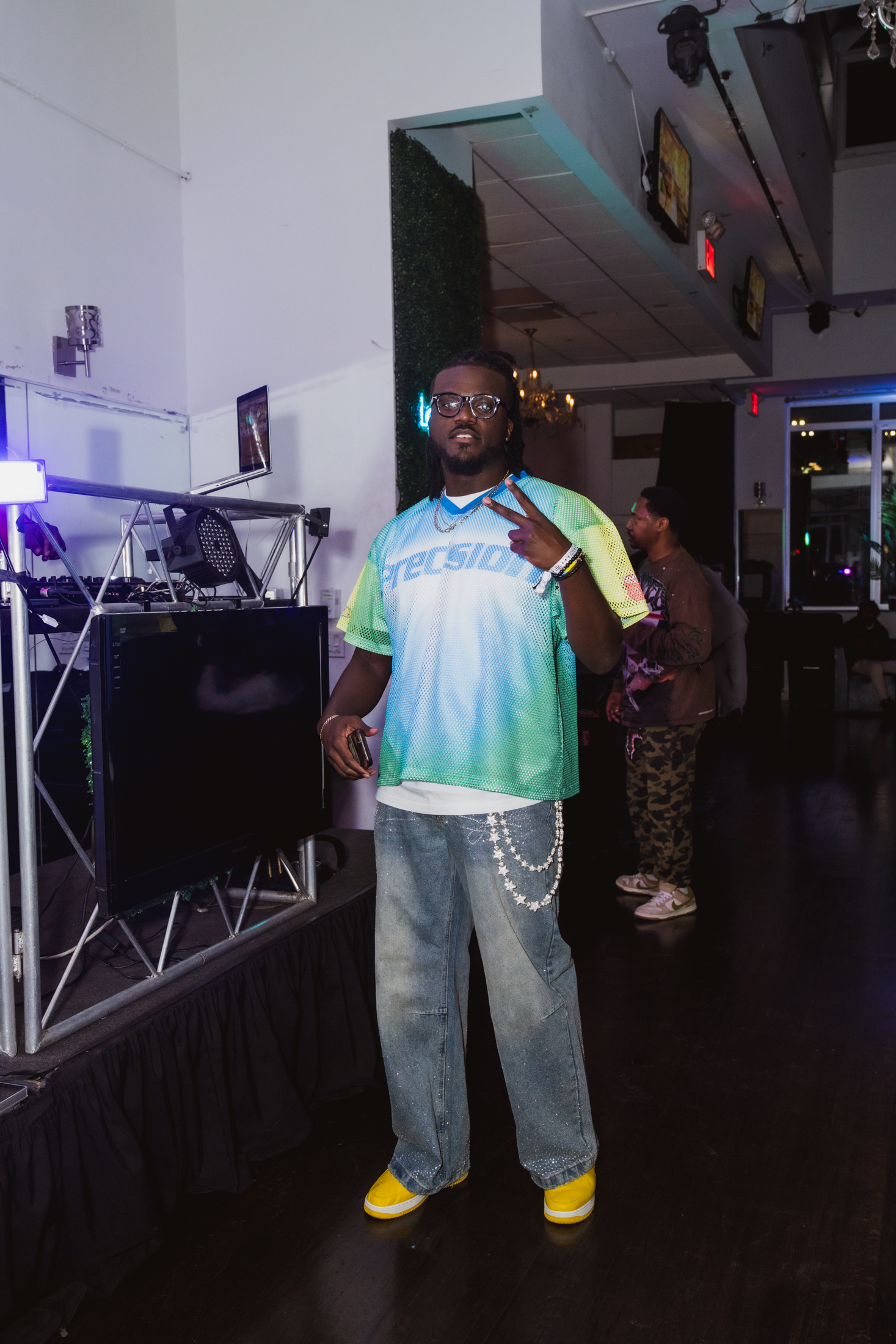 SevynMagLaunch-044.png