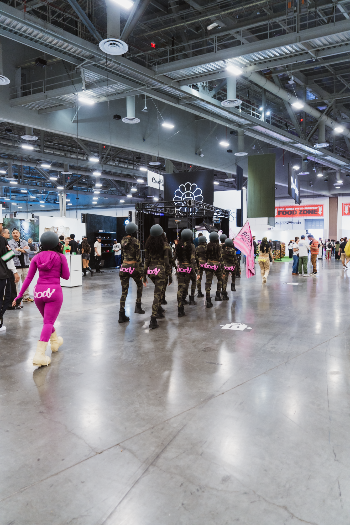 Complexcon2025Day3-023.png