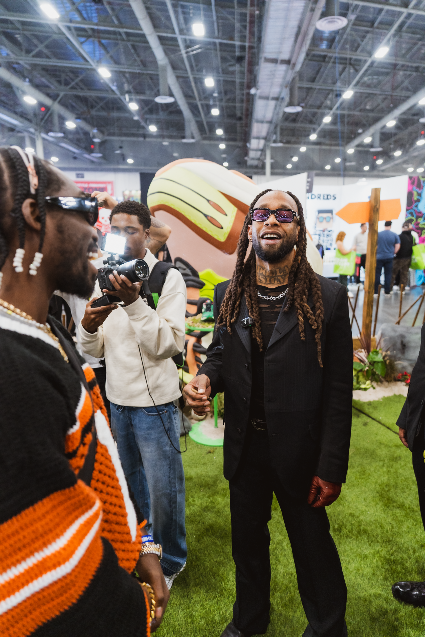 Complexcon2025Day3-055.png
