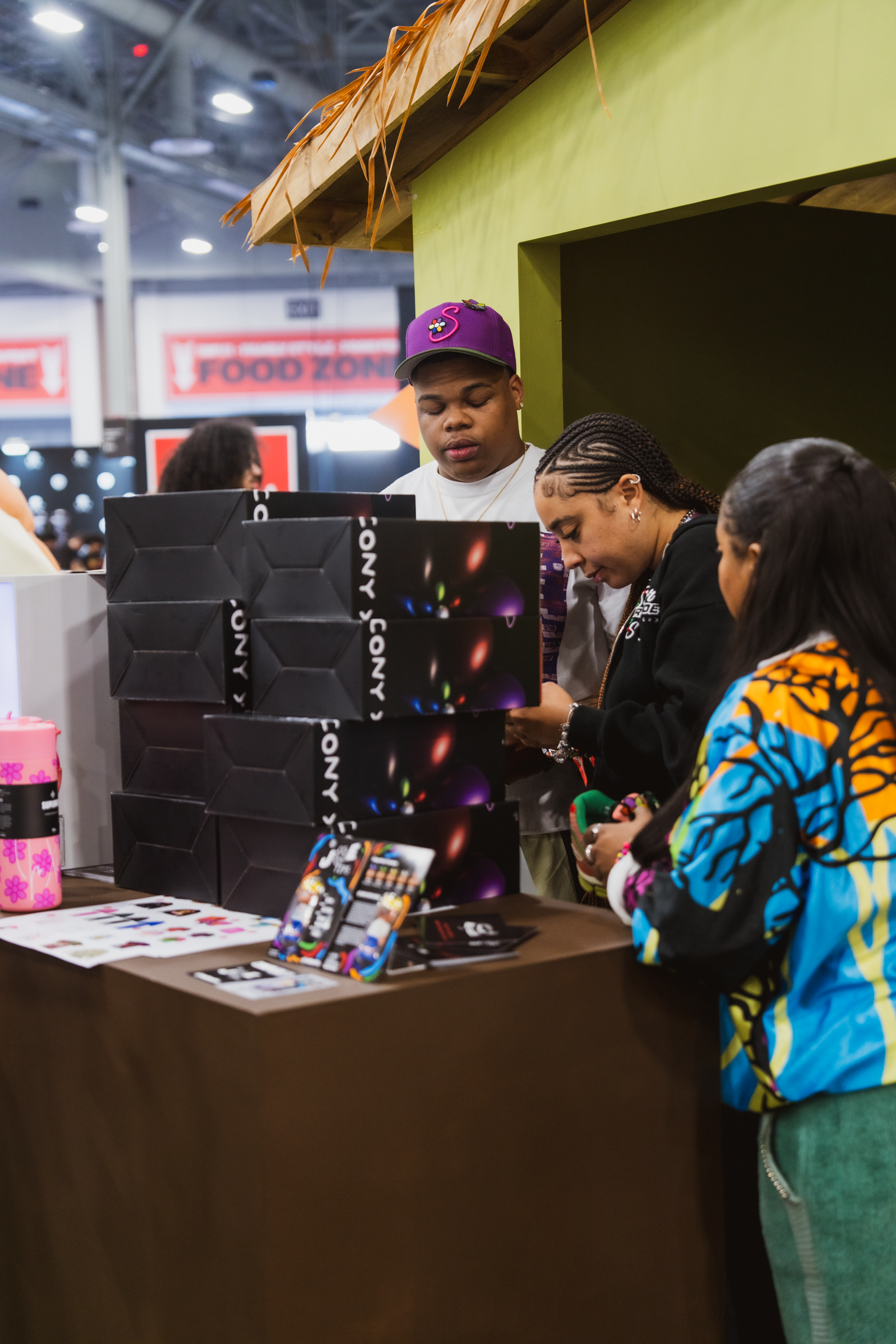 Complexcon2025Day3-066.png