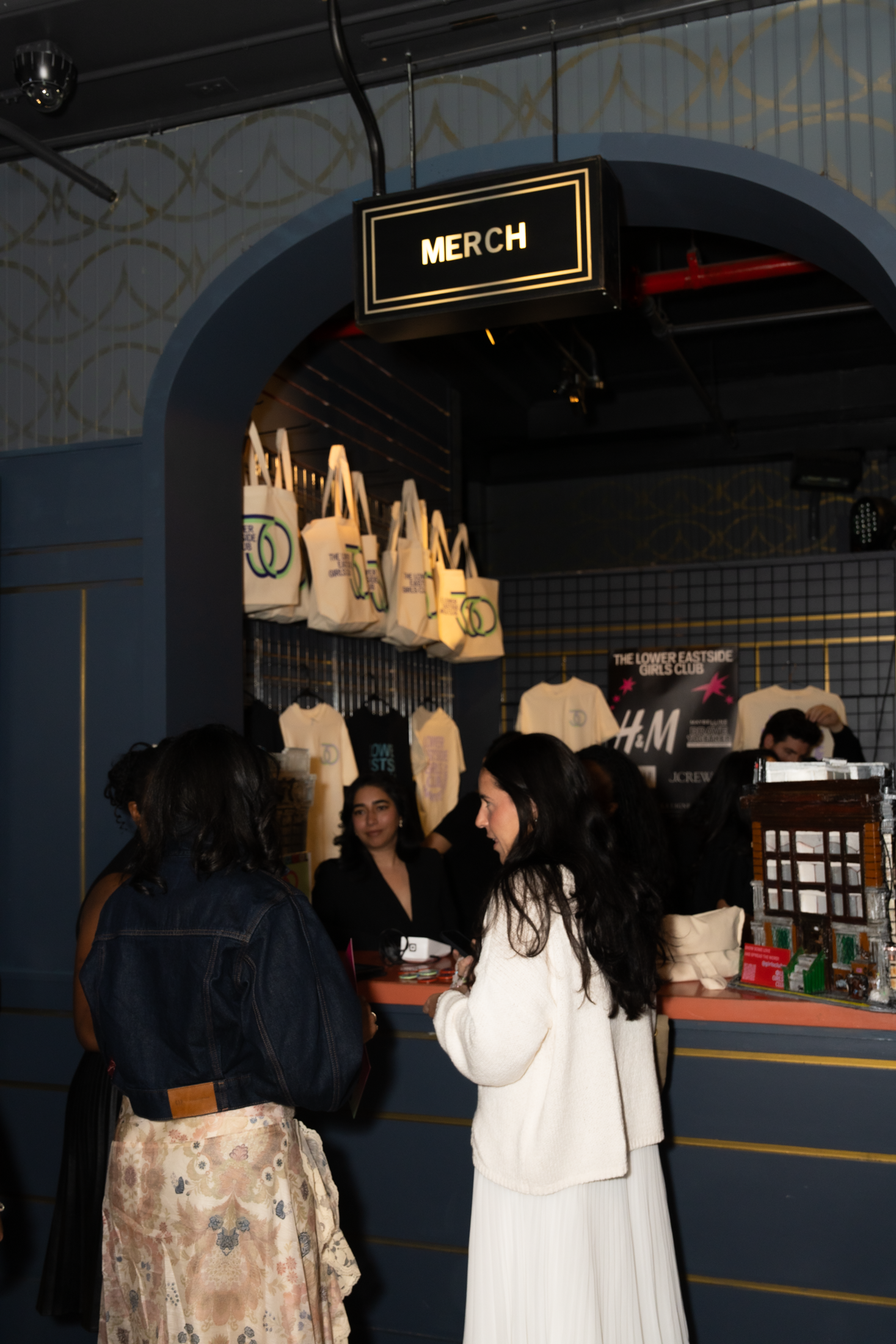 LESGirlsClubGala2026-037.png