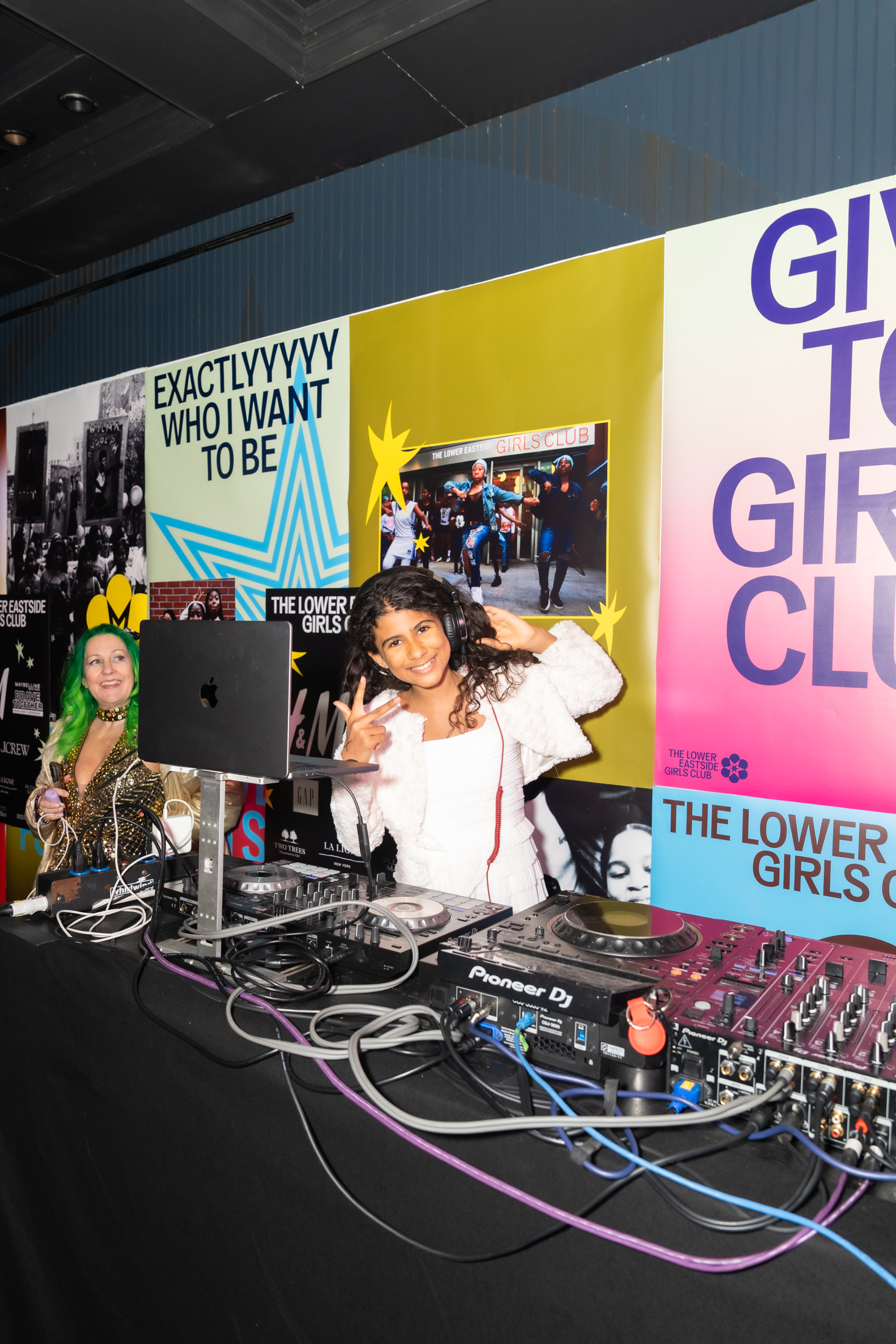 LESGirlsClubGala2026-328.png