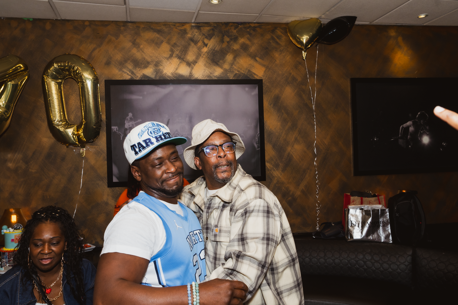 Devons40thSurprise-042.png