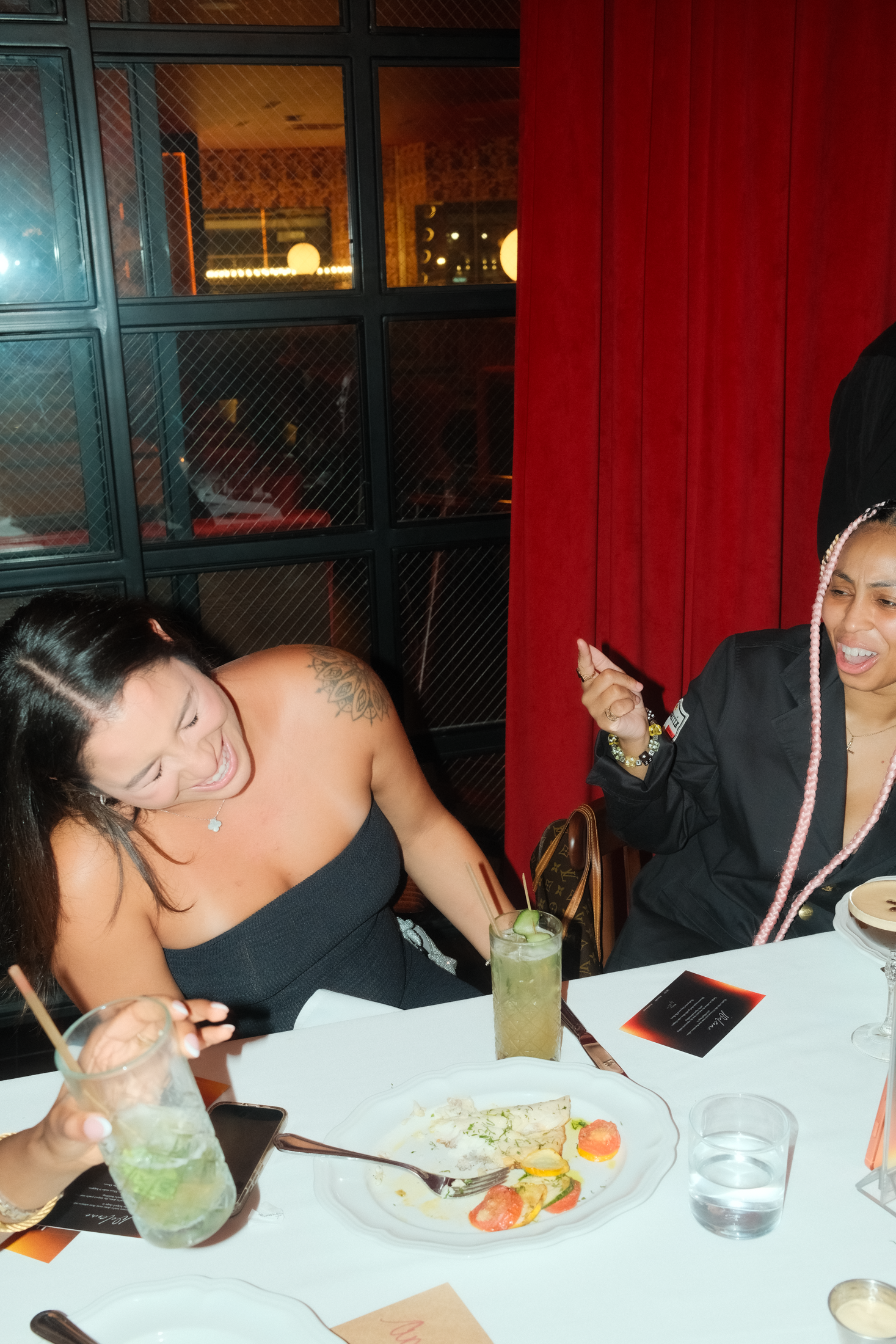 XoSocietyDinner-094.png