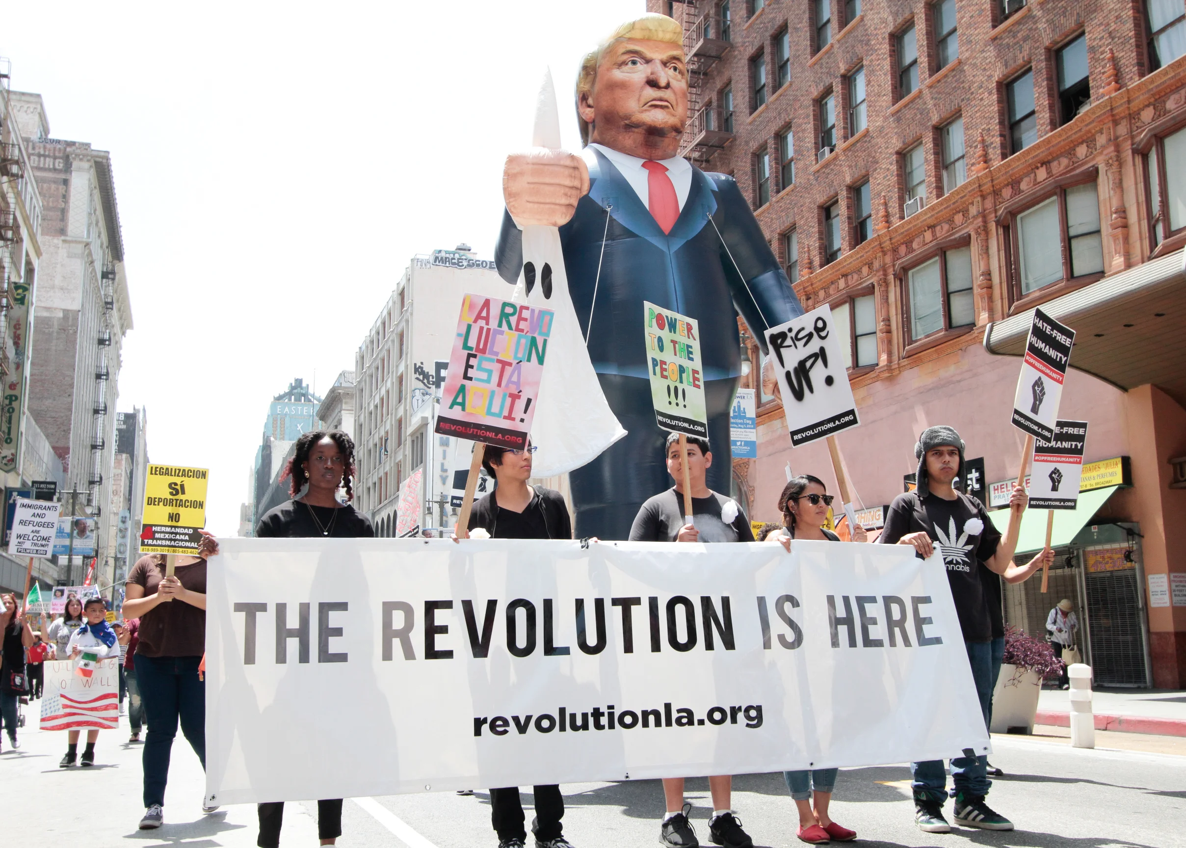 Overcoming Dystopian Visions of the Fourth Industrial Revolution