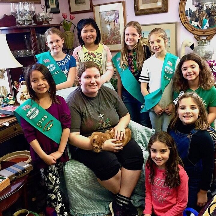 Girl+Scout+Troop+96798+kindly+thought+of+us+with+donations+for+our+cats..jpg