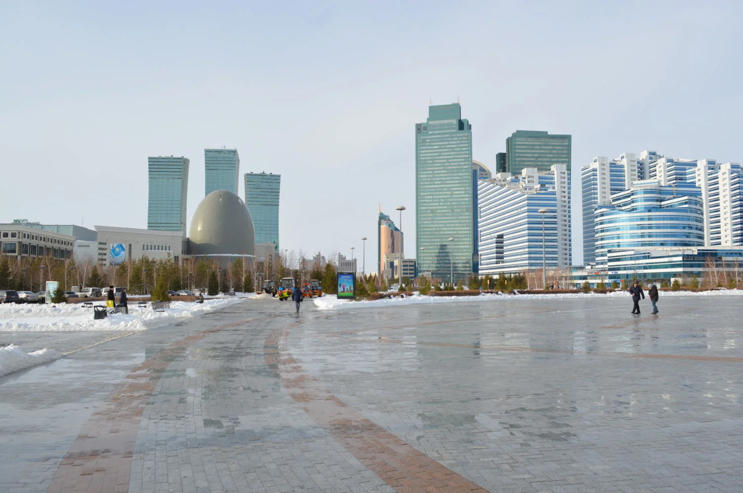Astana_Skyline_Business_Kazakhstan.JPG
