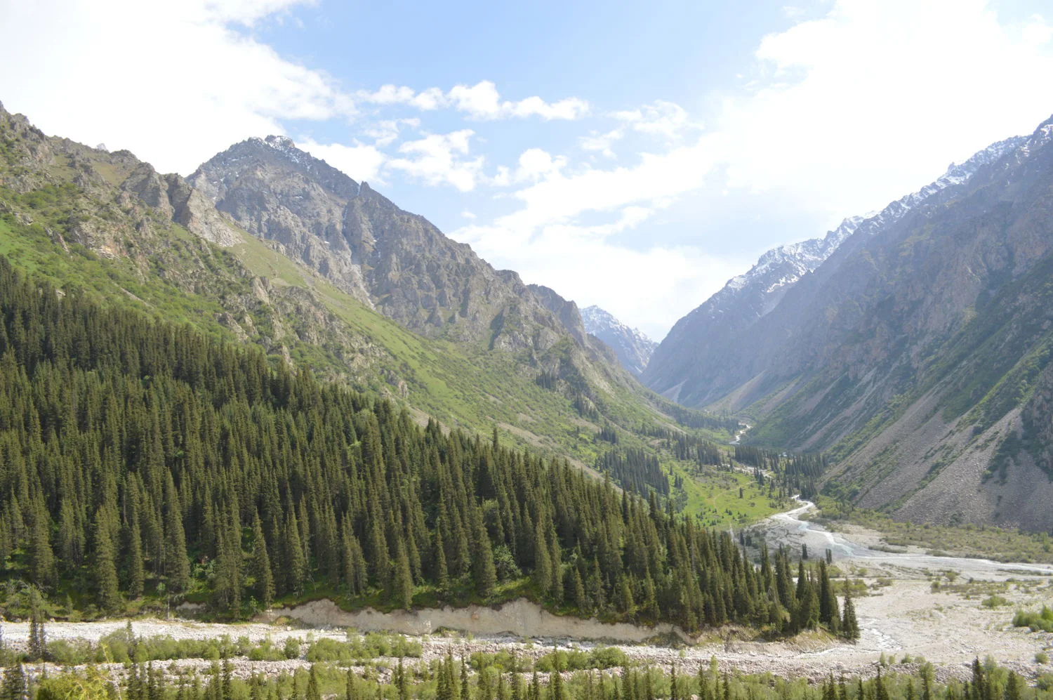 Ala_Archa_NationalPark_Kyrgyzstan.JPG