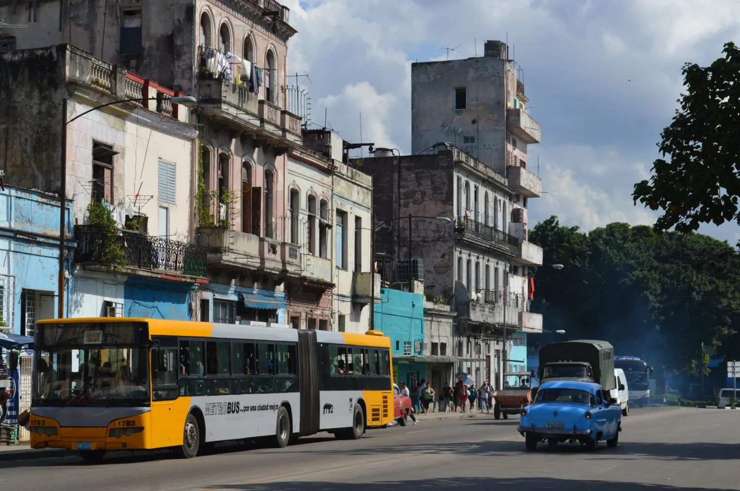 Havana_City_Near_the_Train_Station.JPG