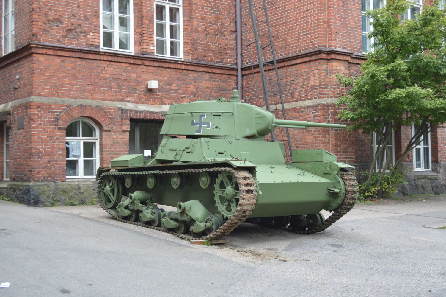Nazi_Tank_Helsink_Military_Museum.JPG