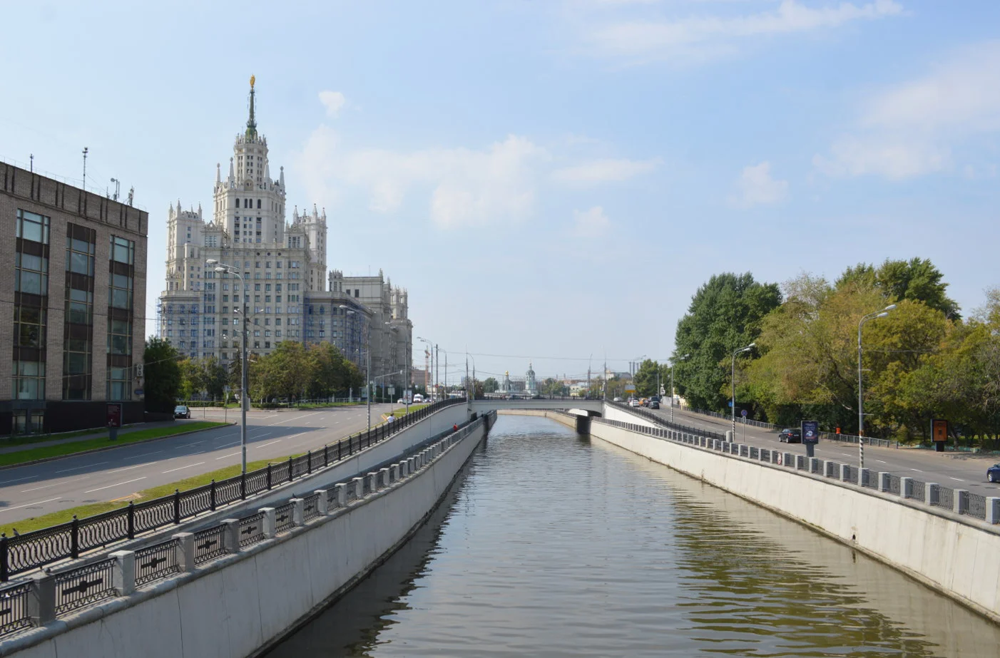 Kotelnicheskaya_EmbankmentBuilding_Moscow.JPG