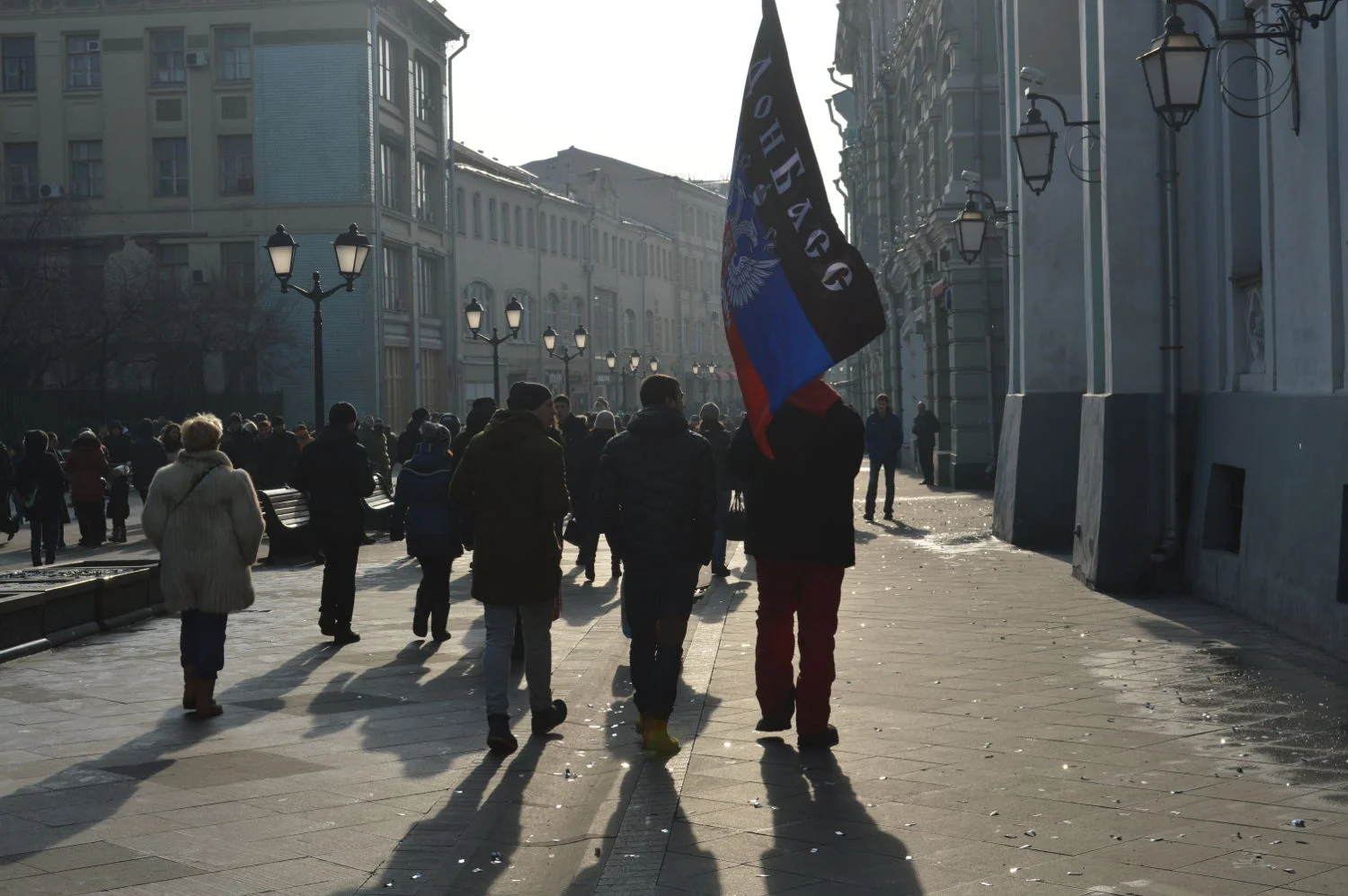 SupportersofDonbassSepartists_Moscow.JPG