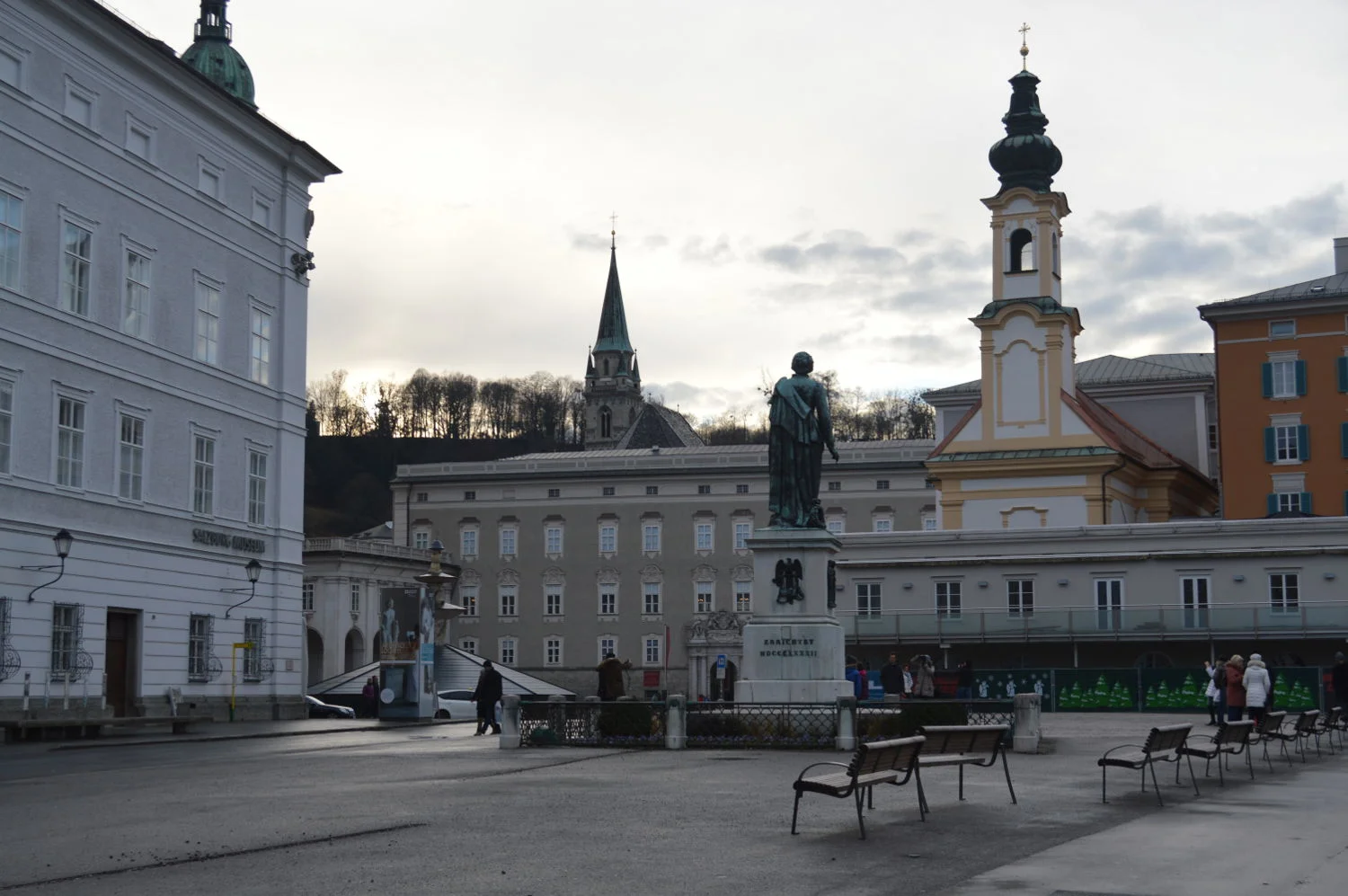 Mozartplatz_Salzburg_Austria.JPG