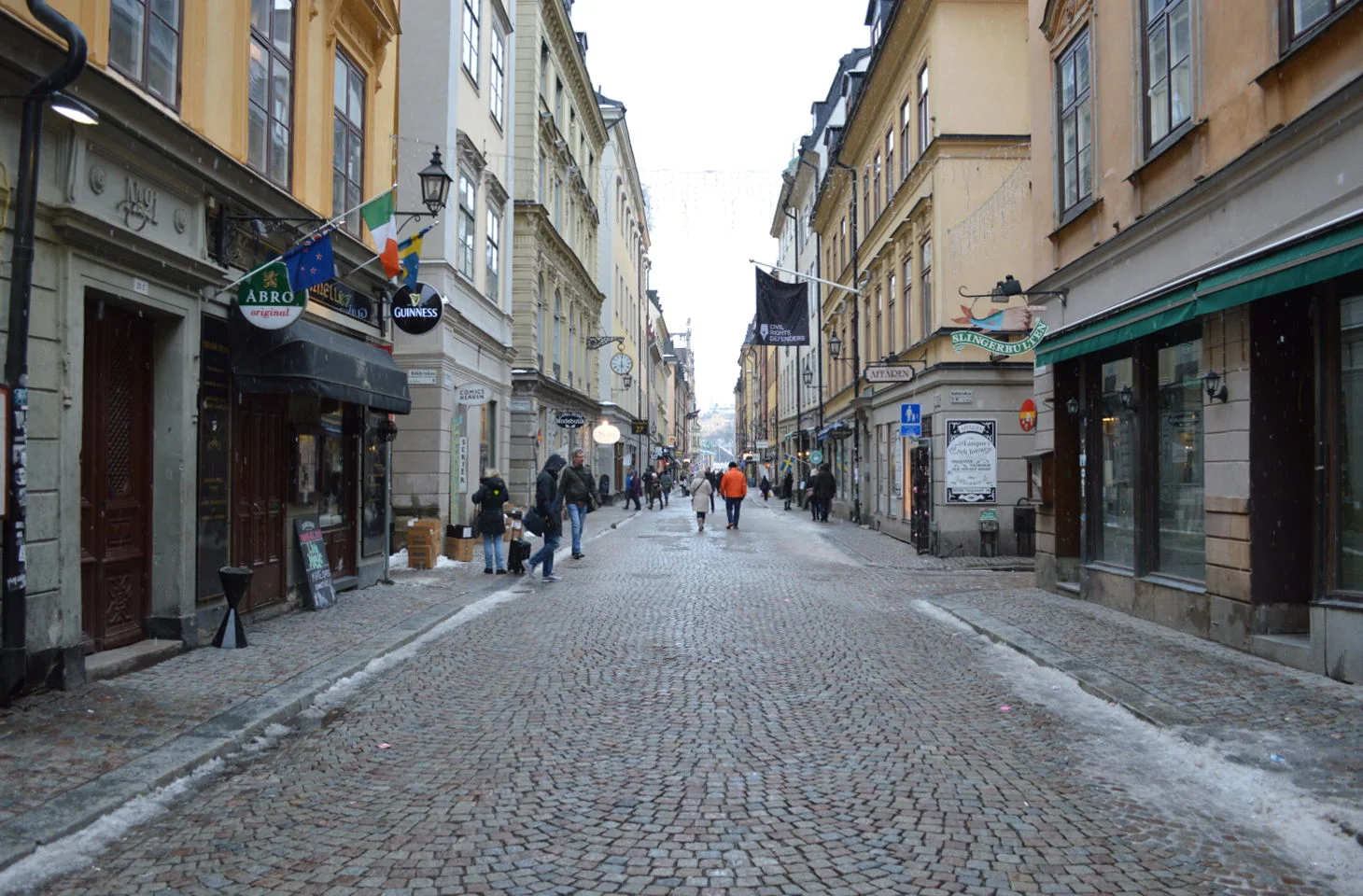 Walking_Gamla_Stan_Stockholm.JPG