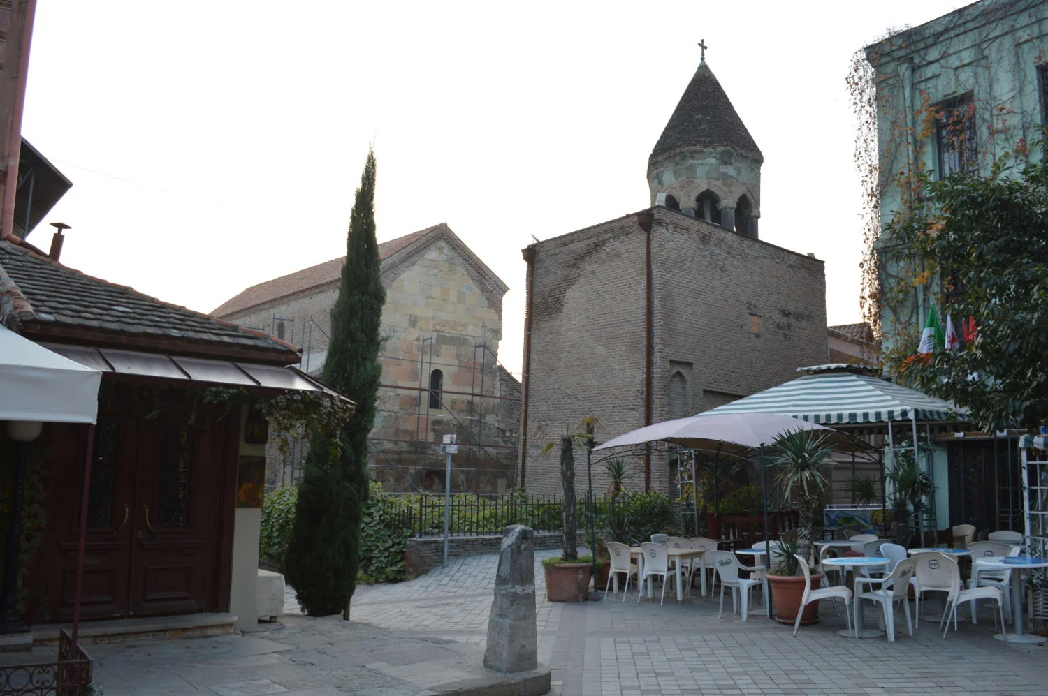 Cafes_and_Churches_Tbilisi.JPG