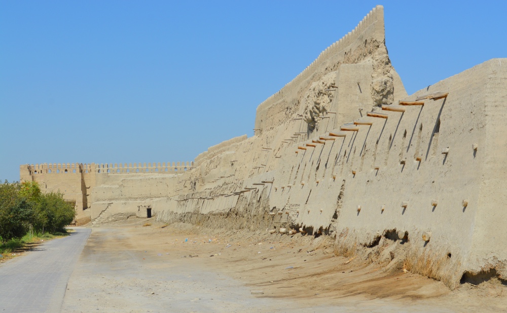 Bukhara_Wall.JPG
