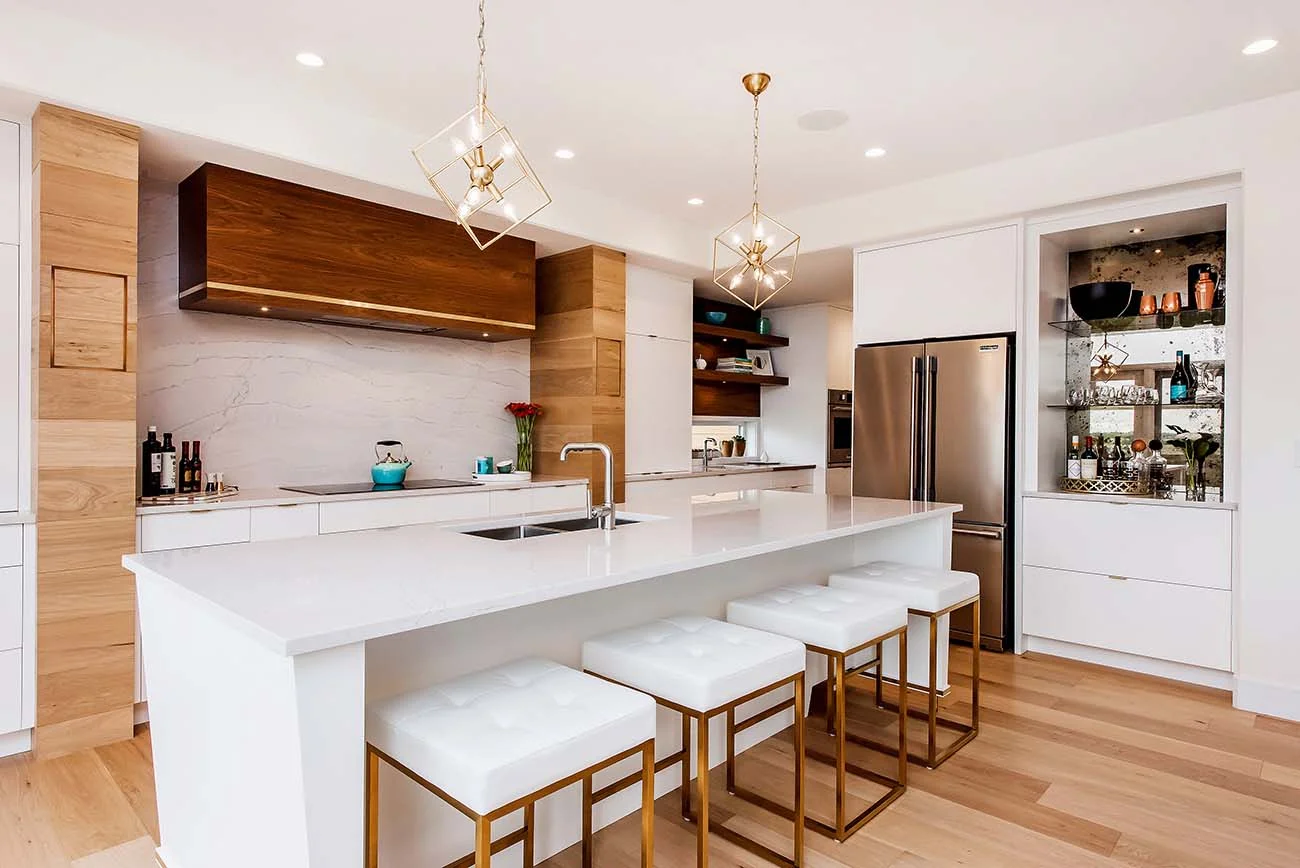 3-Kitchen .jpg