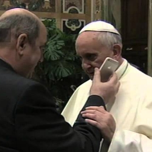 "Israel in 4 BC had no mass communication." The Pope gives a blessing using an iPhone.