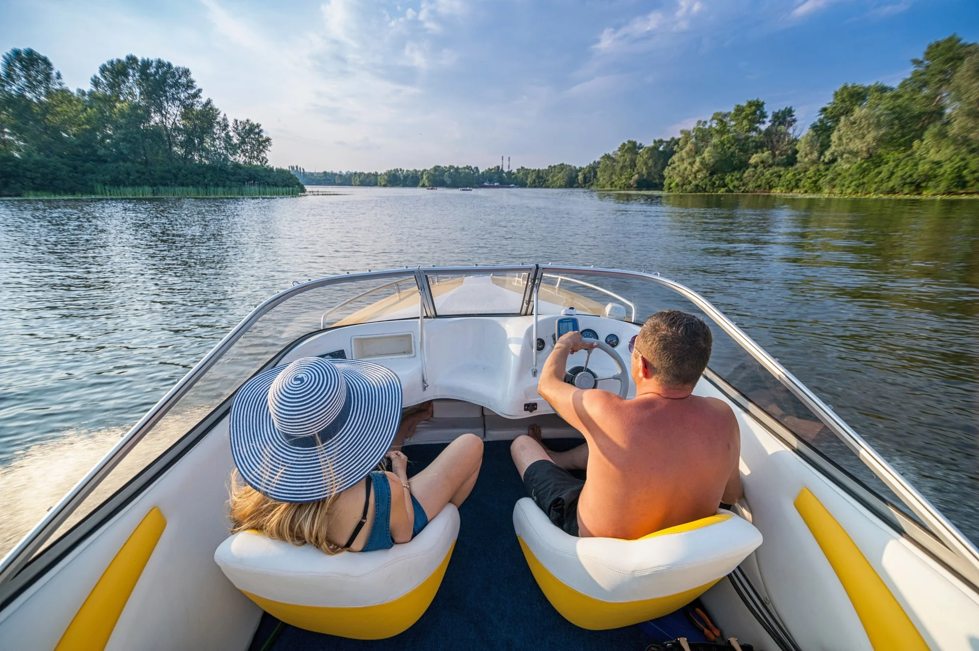3 Popular Spots Within our Cruising Area