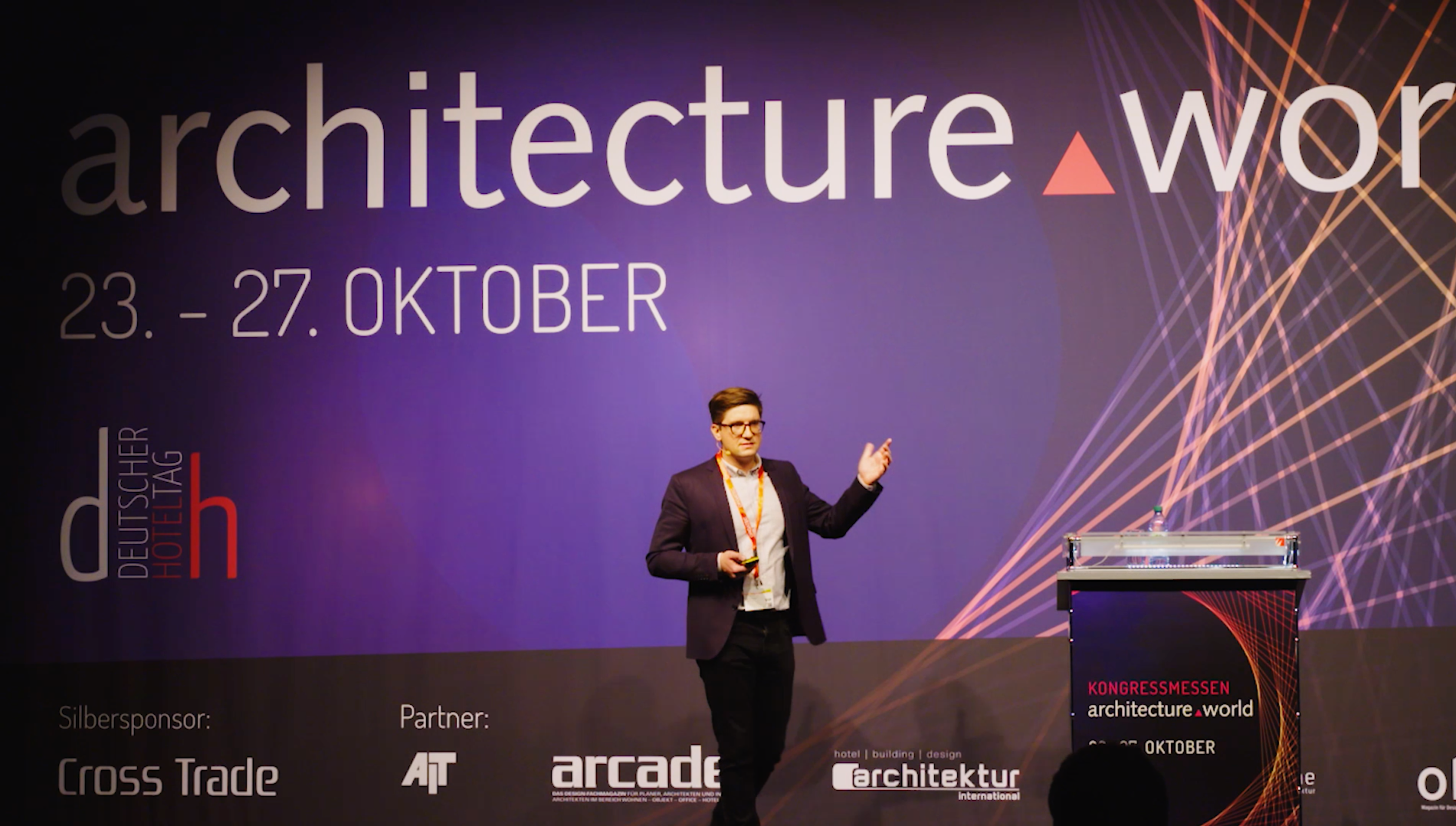 Sebastian_Brunner_Orgatec_architecture_world_vortrag_speaker.png
