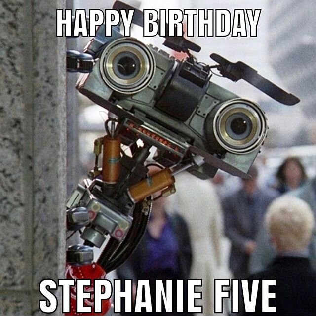 Today we are wishing the HAPPIEST of BIRTHDAYS to one our very best friends, our sista from another mista, our fellow @wubropod panelist (as well as @mommasandmerlot and @seasonstvpod), our very own @queen__stephanie! Make sure you wish her some birt