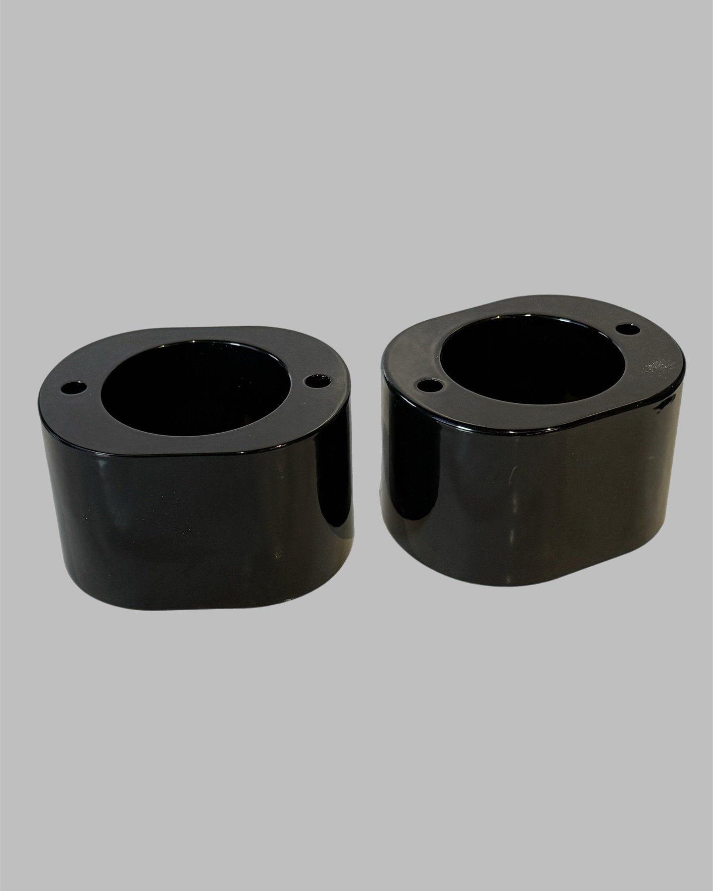 Fork can spacers now available in gloss black or chrome.  You can a choose from 1&rdquo; or 2&rdquo; spacers.