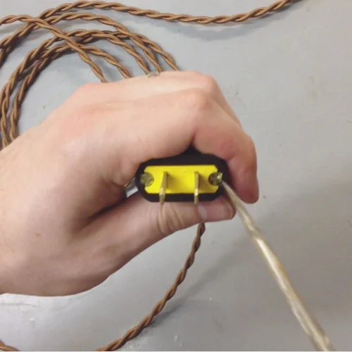 Attaching Plug Terminals