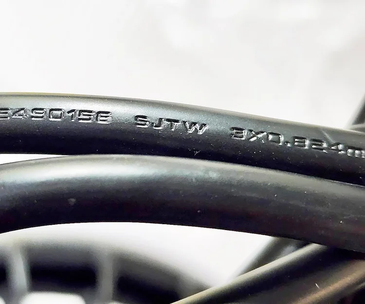 Shedding Light on SJTW Cable — 1000Bulbs Blog