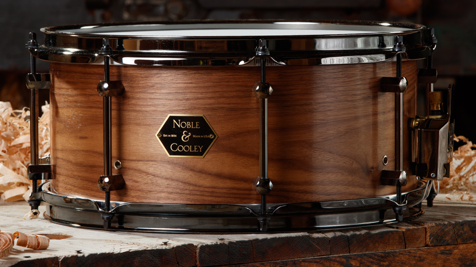 Walnut 6.5 x 14 Natural With Black Chrome Hardware