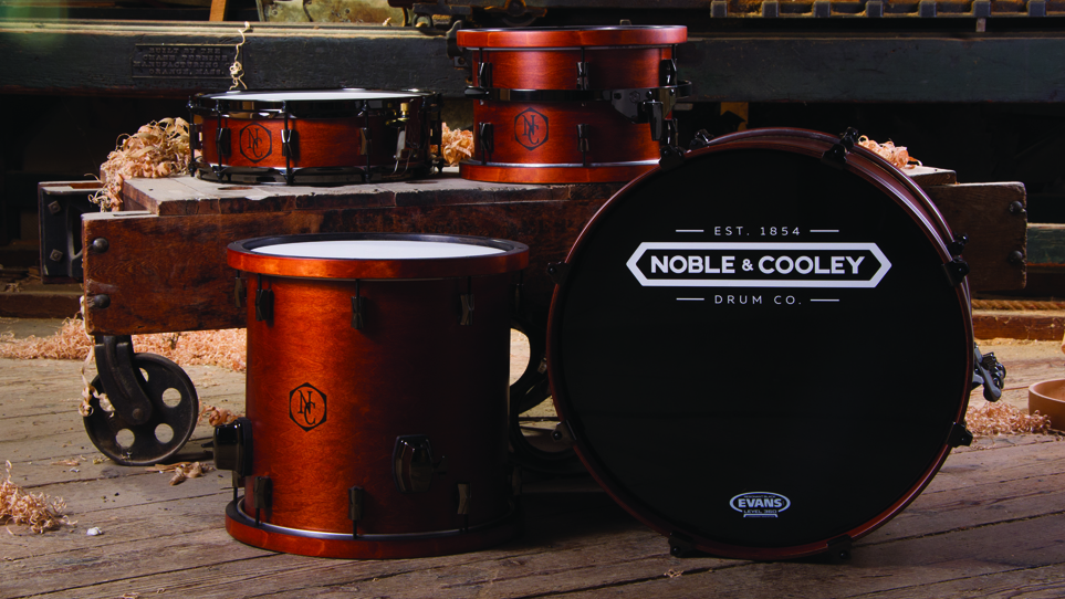 CD Maple Honey Maple Matte With Wood Hoops and Burned Logo