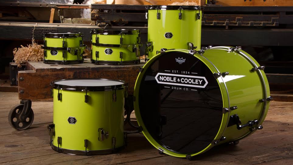 CD Maple Neon