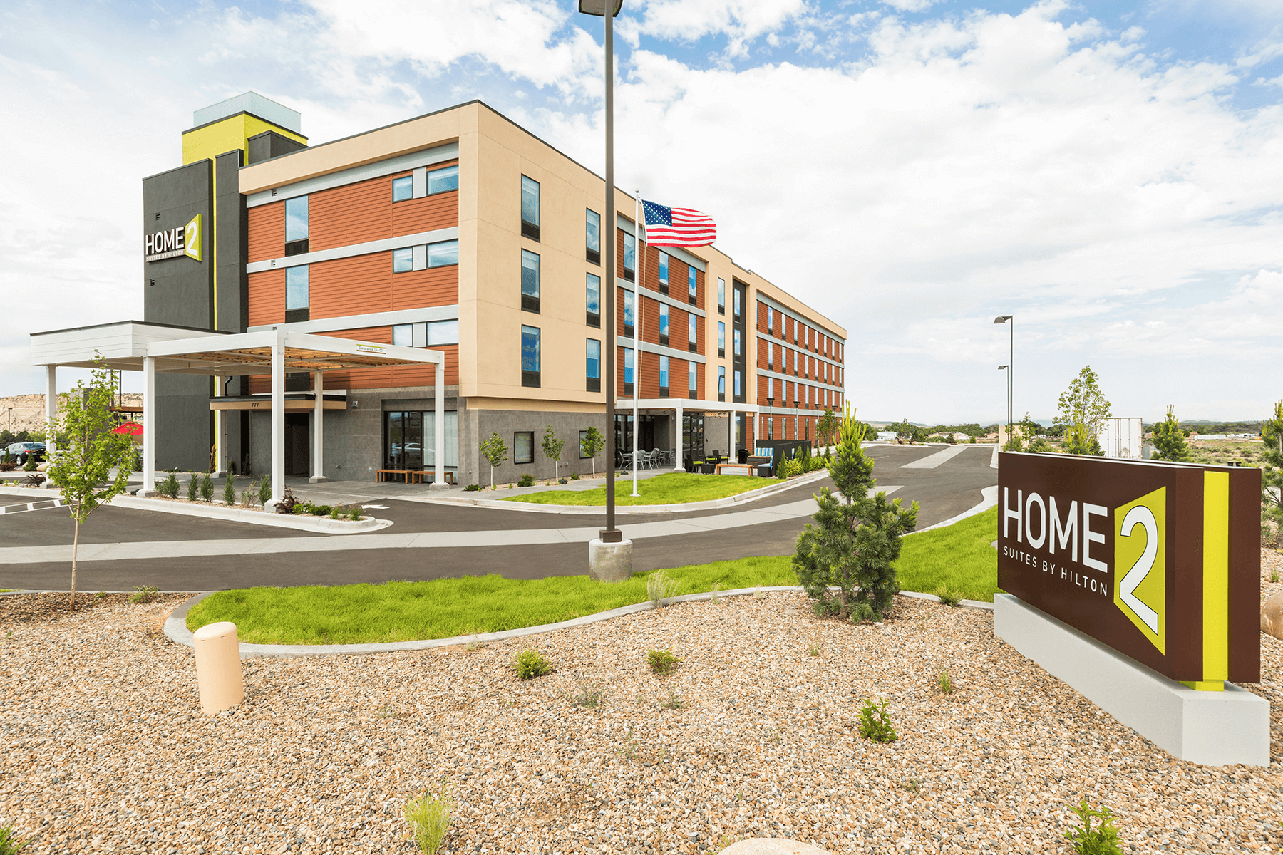  Home 2 Suites Hotel Exterior 